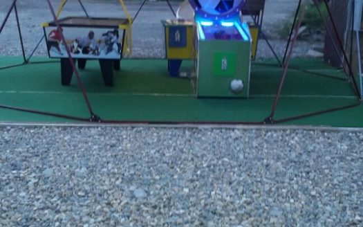 Оборудованный пляж с кафе в Сочи