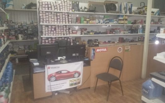 Автосервис с магазином автозапчастей на федеральной трассе