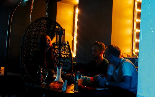 Бар кальянная с кухней в Петроградском районе