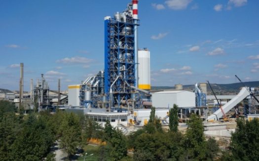 Промышленный участок и завод в Девне-Болгария